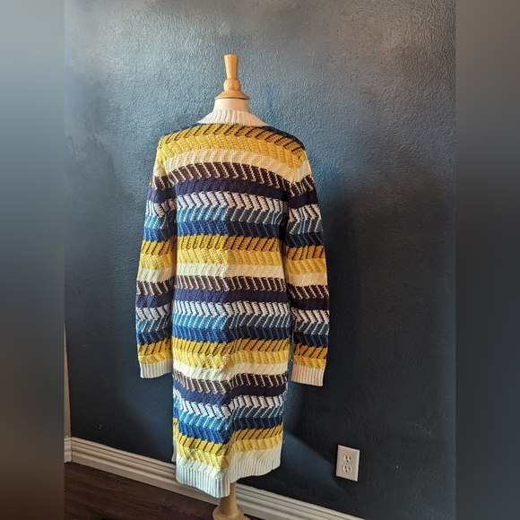 Lovestitch Cardigan Medium - Picture 8 of 8